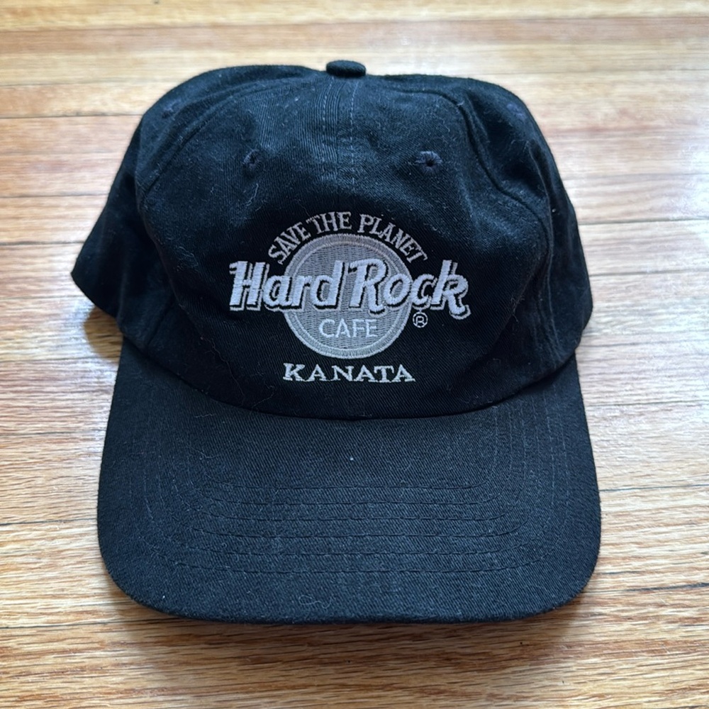 Vintage Hard Rock Cafe Kanata Snapback / Save The Planet Love All